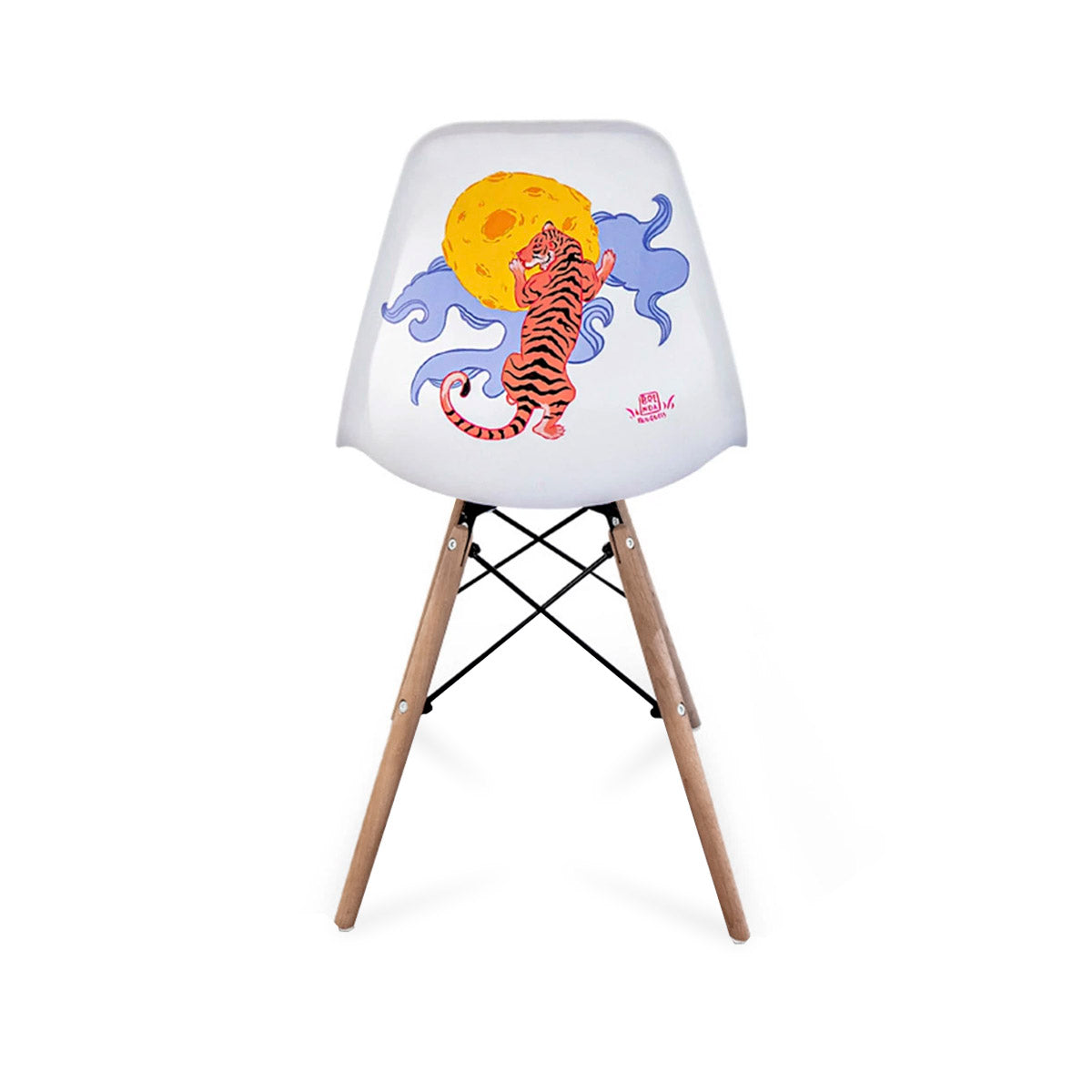 Silla réplica Eames - @bren_bouquets - Tu Gow